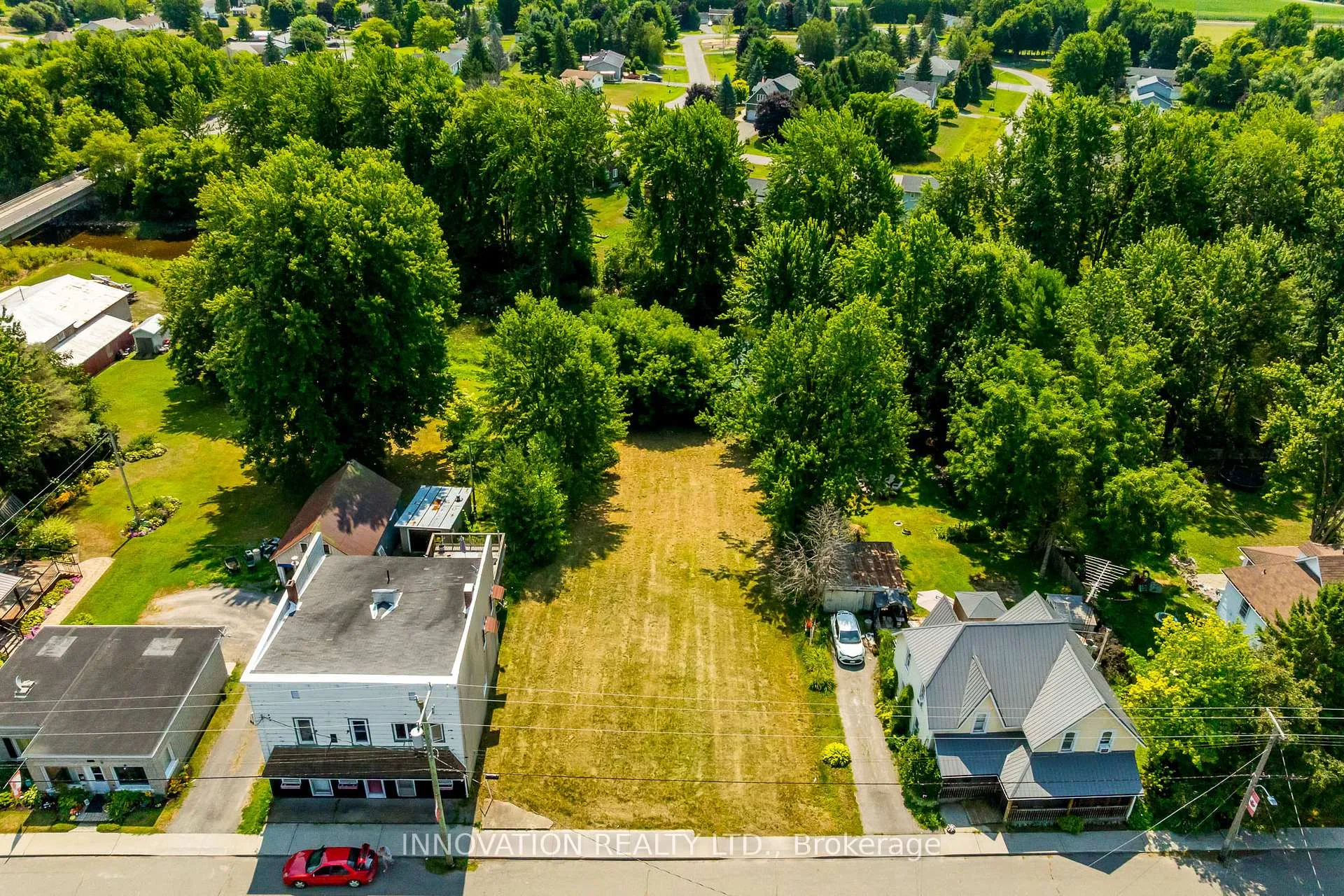 Photo 4 of 10584 Main Street, North Dundas, North Dundas (Mountain) Twp — HOMEH