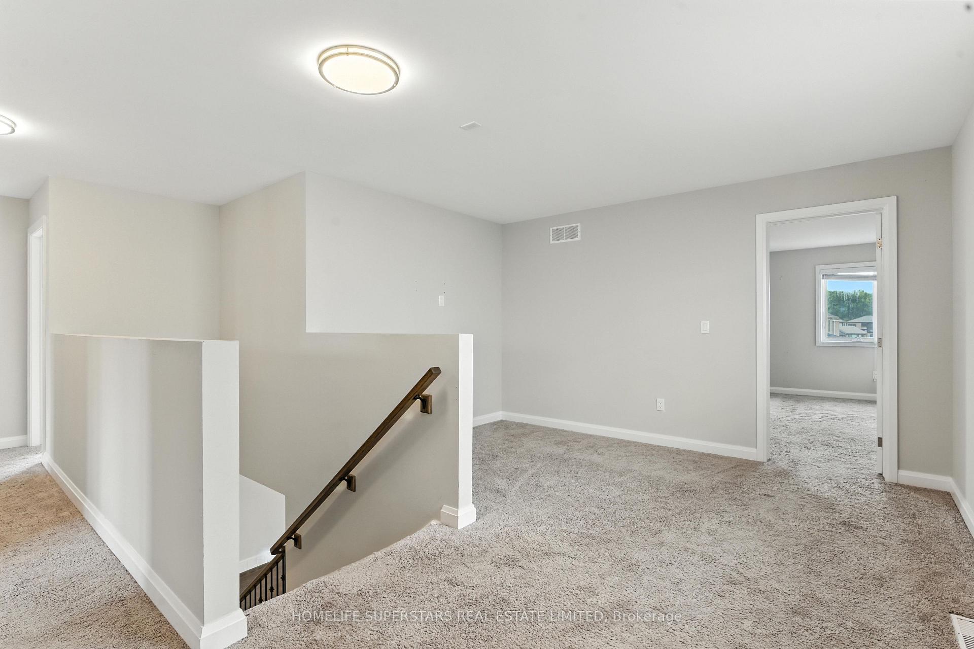 Photo 33 of 7394 Sherrilee Crescent, Niagara Falls, Brown — HOMEH
