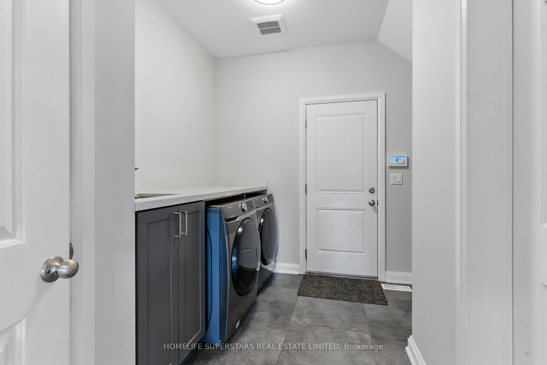 Photo 35 of 7394 Sherrilee Crescent, Niagara Falls, Brown — HOMEH