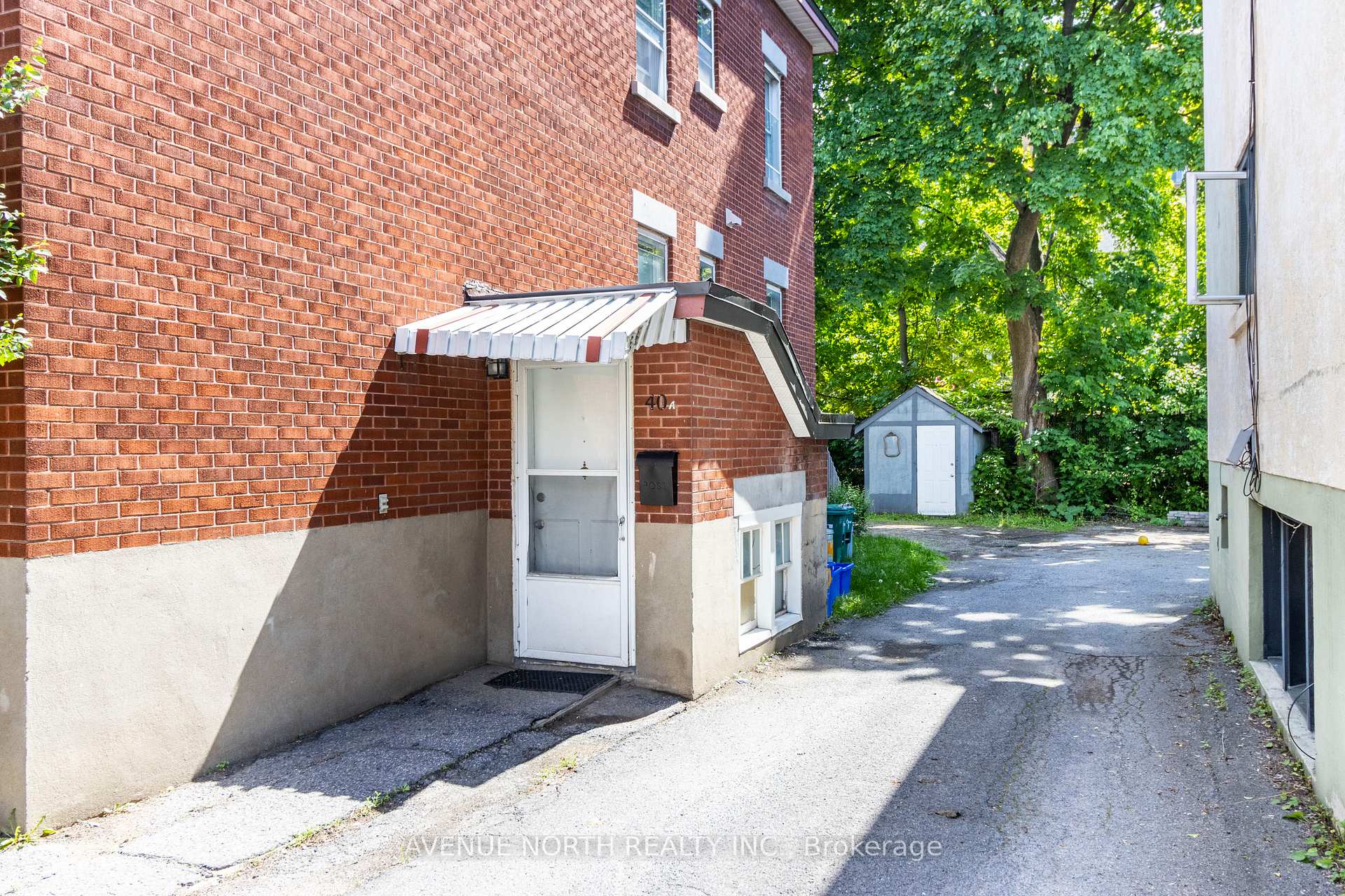 Photo 4 of 40 Vaughan Street, Ottawa, Lindenlea — HOMEH