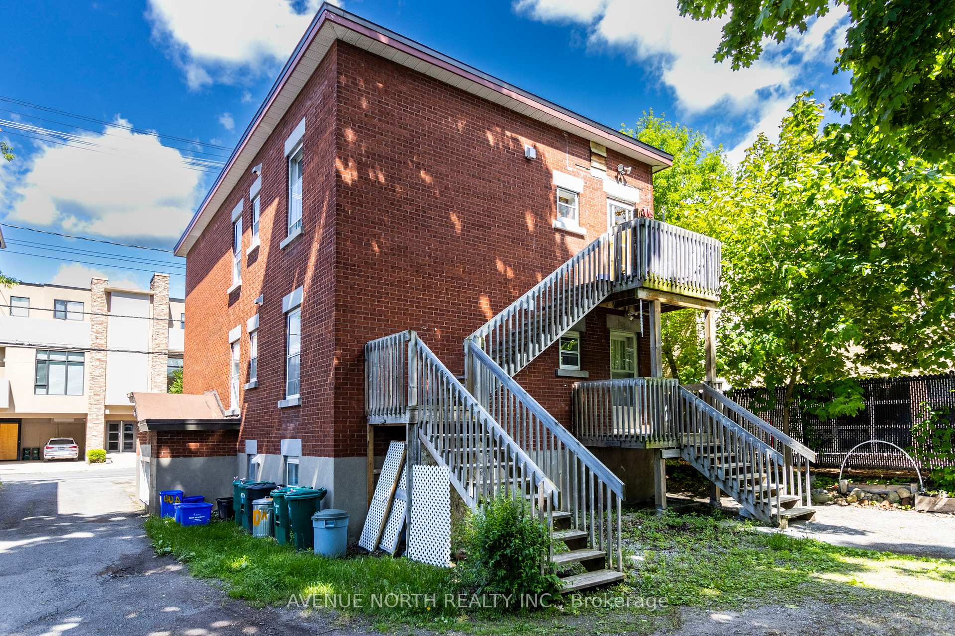 Photo 5 of 40 Vaughan Street, Ottawa, Lindenlea — HOMEH