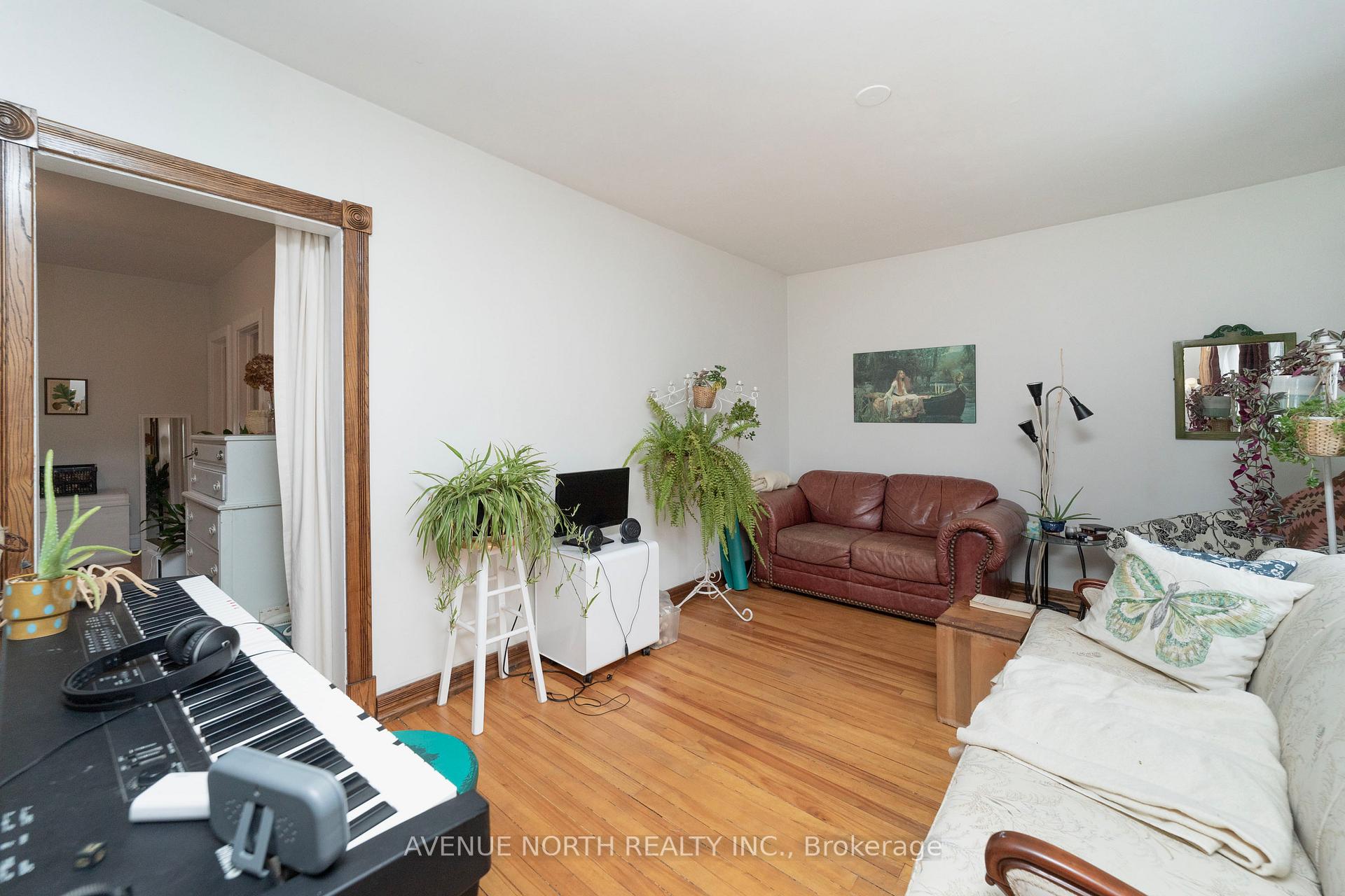 Photo 17 of 40 Vaughan Street, Ottawa, Lindenlea — HOMEH
