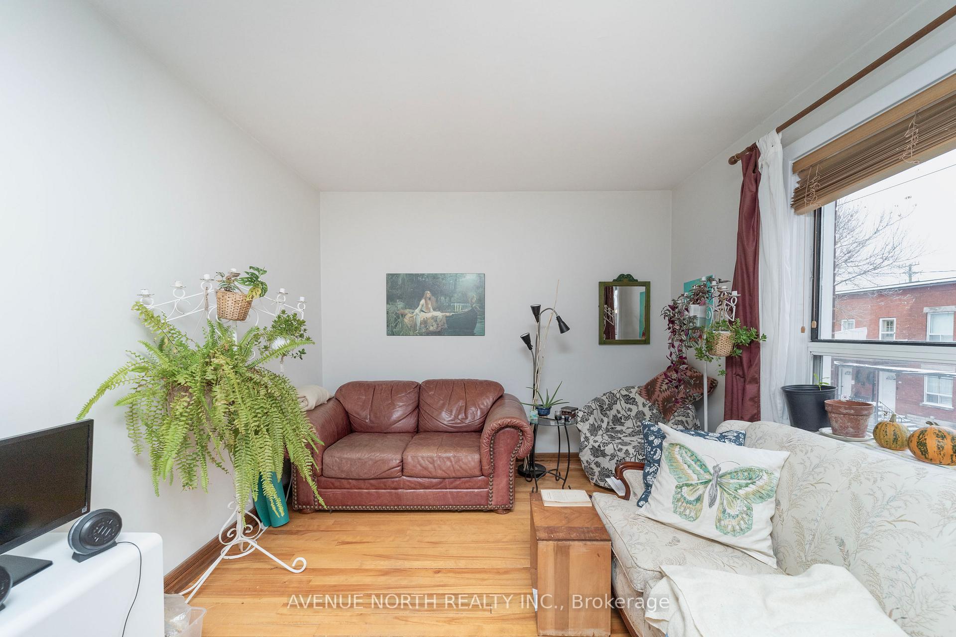 Photo 18 of 40 Vaughan Street, Ottawa, Lindenlea — HOMEH