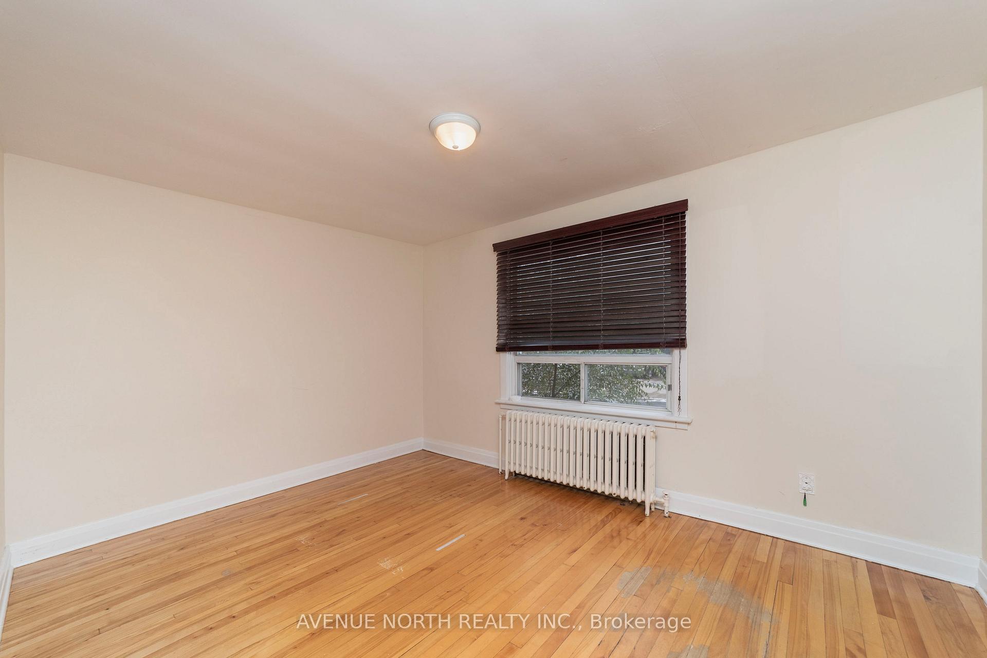 Photo 33 of 40 Vaughan Street, Ottawa, Lindenlea — HOMEH