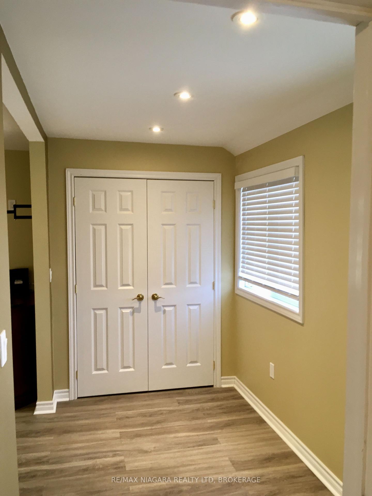 Photo 6 of 4576 Kalar Road, Niagara Falls, Ascot — HOMEH