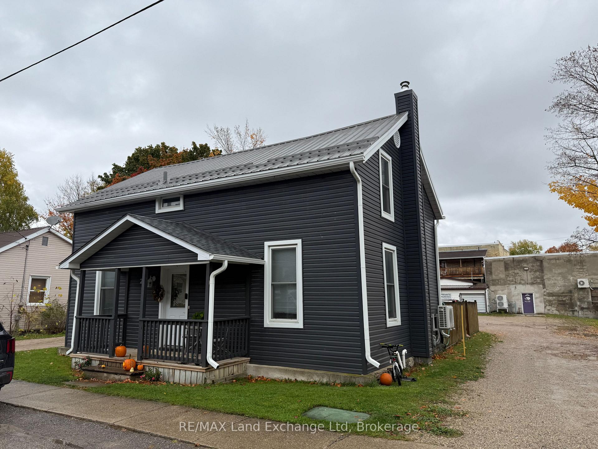 Photo 1 of 211 Edward Street, North Huron, Wingham — HOMEH