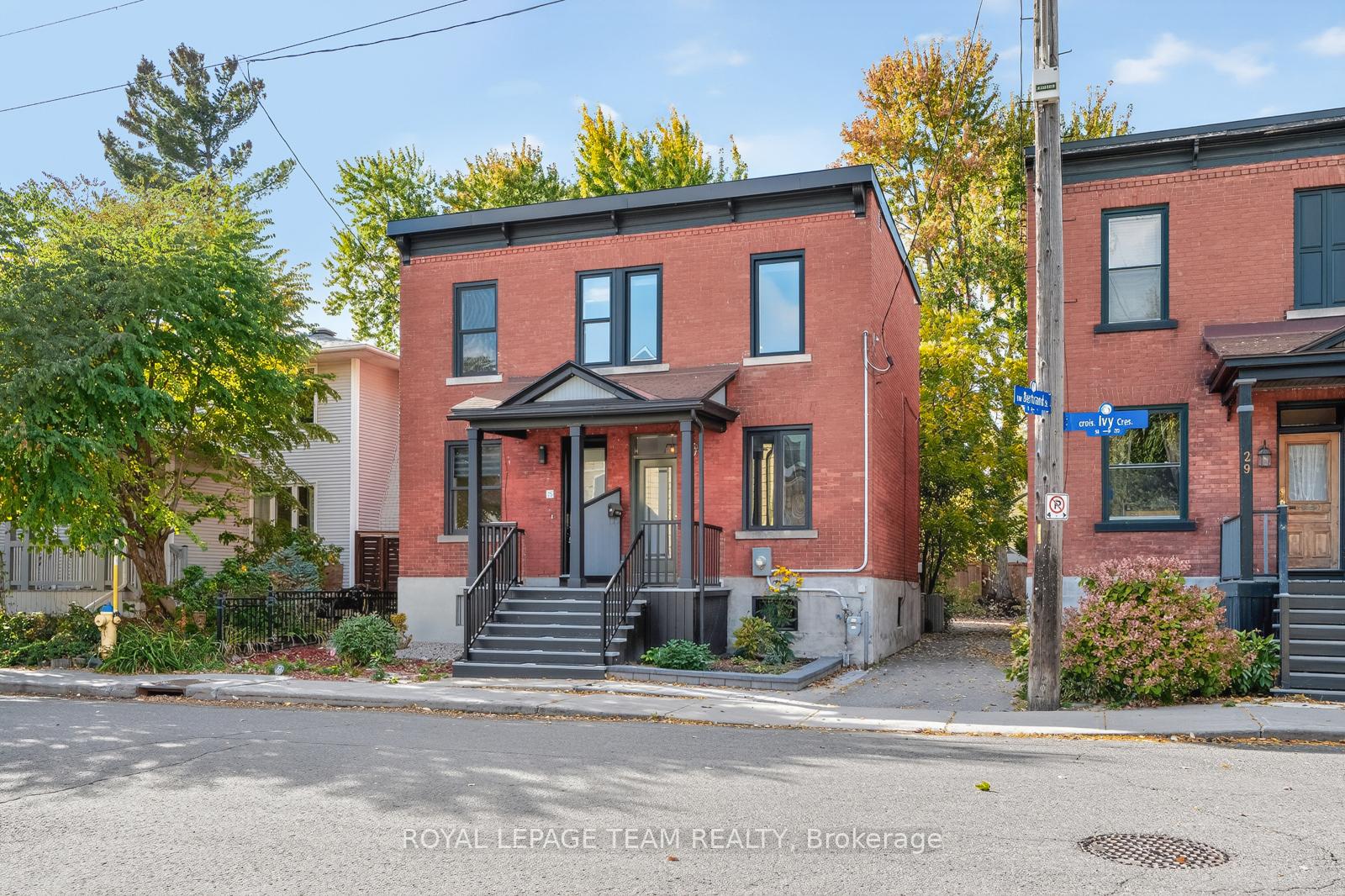 Photo 1 of 27 Ivy Crescent, Ottawa, Lindenlea — HOMEH
