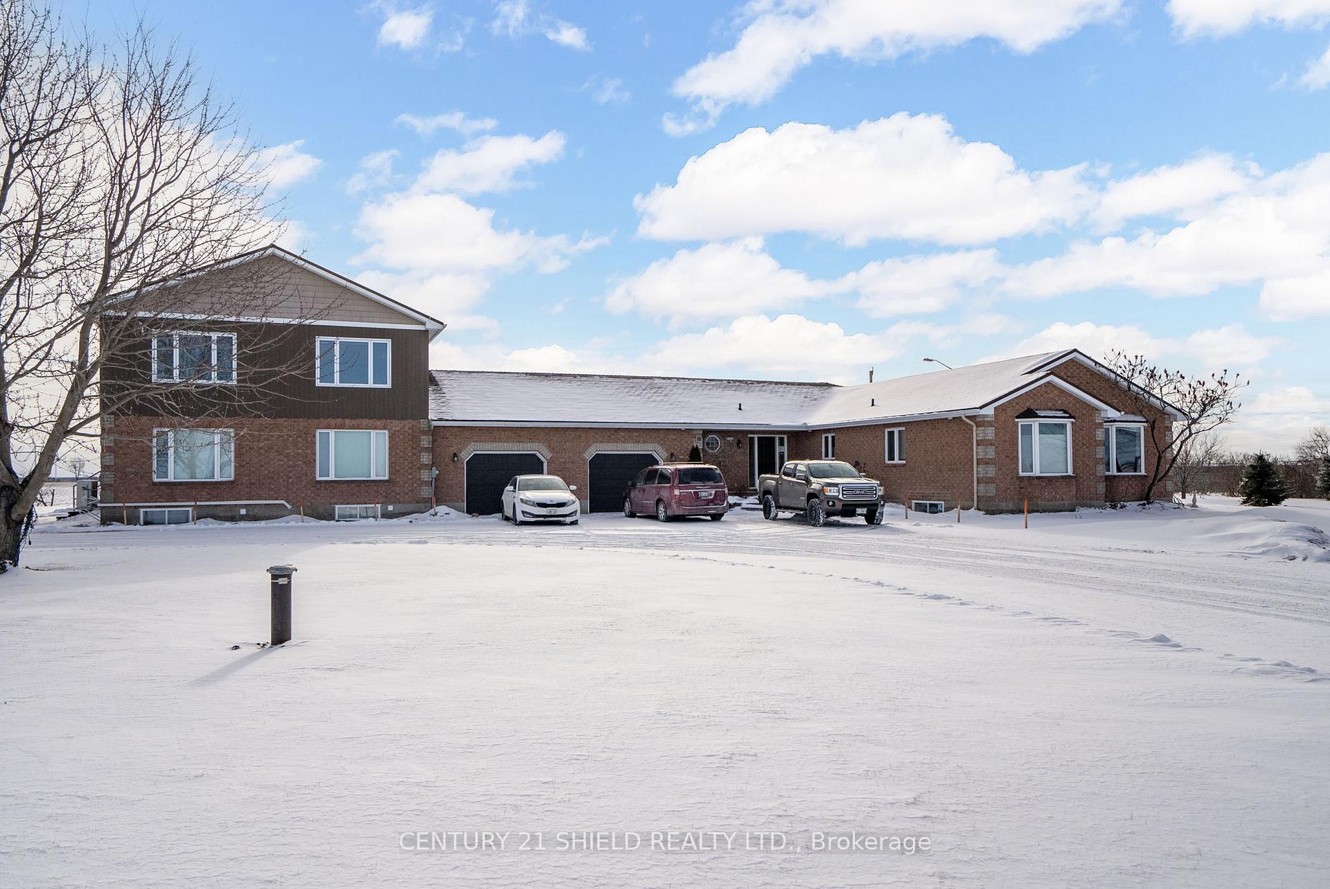 Front of Unit 3, 11060 County Road 3