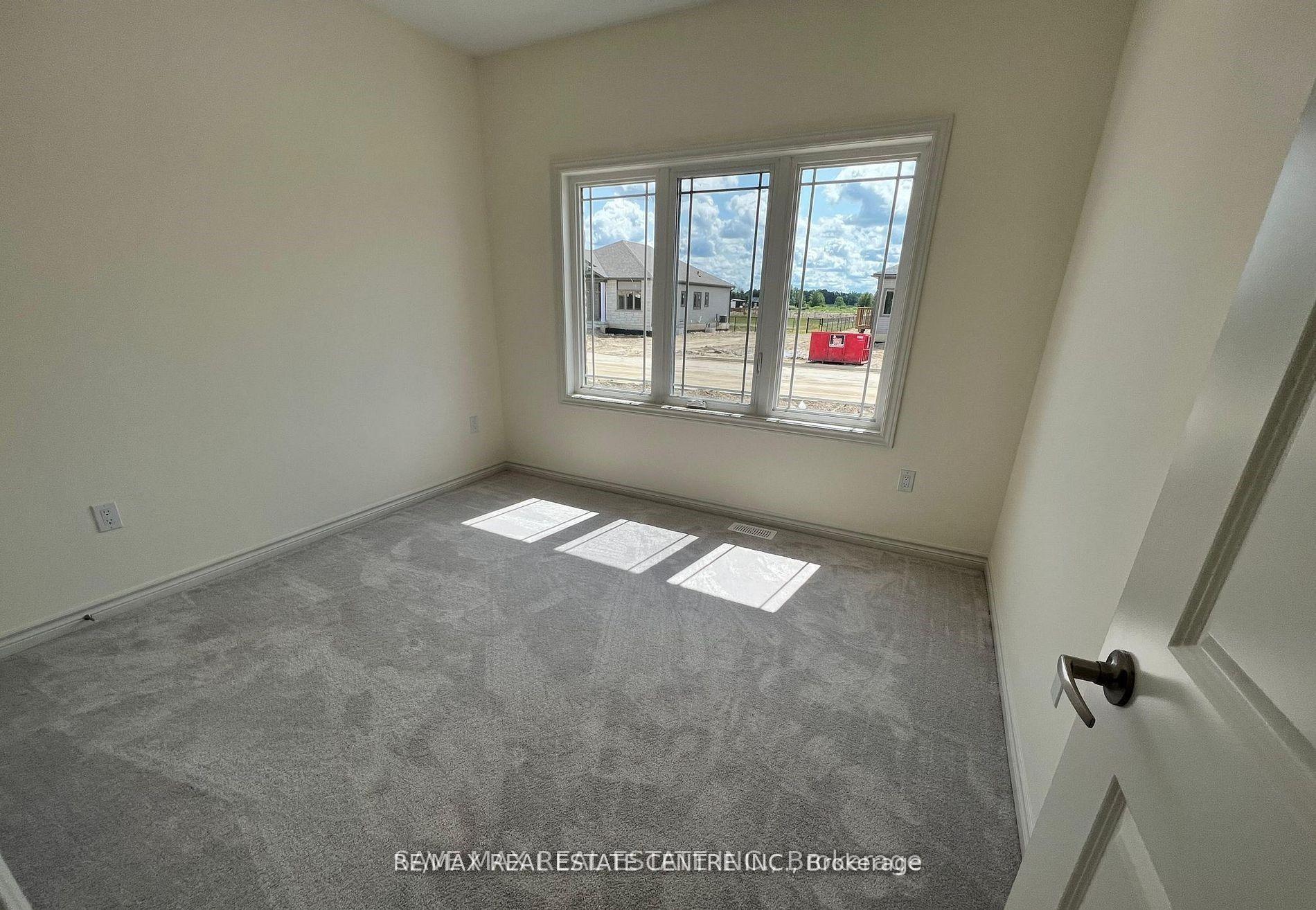 Photo 11 of 122 Ellen Street, North Perth, Elma — HOMEH