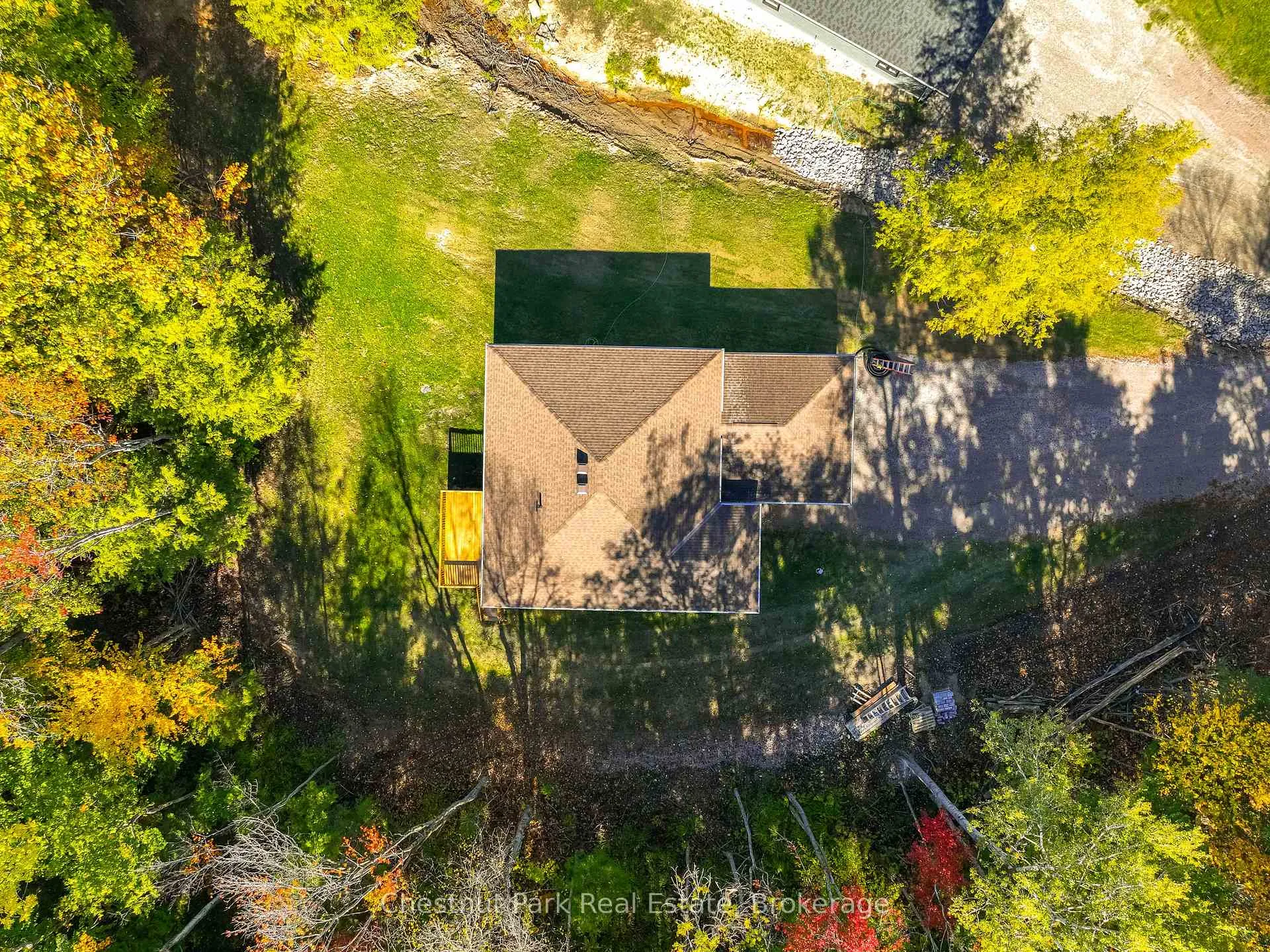 Photo 5 of 26 Aspen Lane, Nipissing — HOMEH