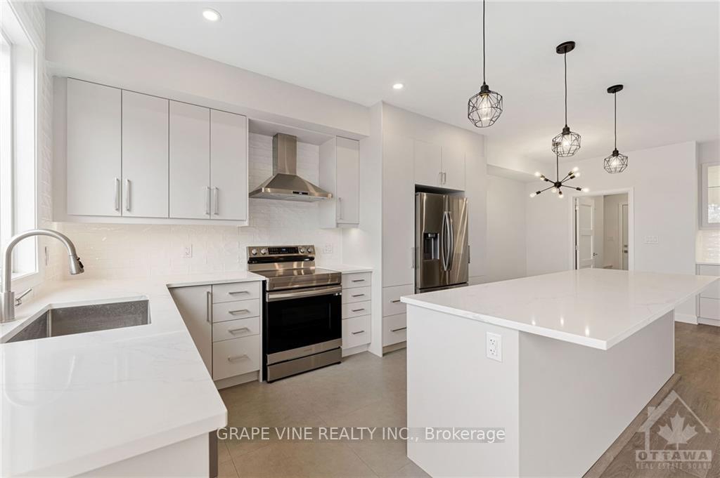 Photo 10 of 462 North Street, North Dundas, Winchester — HOMEH