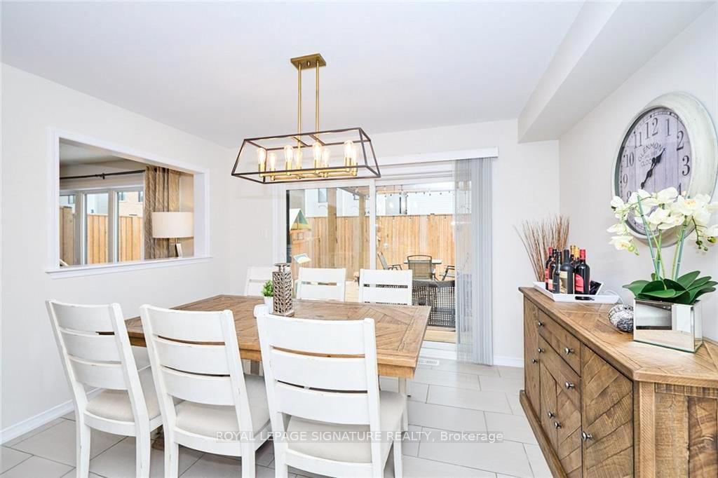 Photo 7 of 7830 Buckeye Crescent, Niagara Falls, Brown — HOMEH