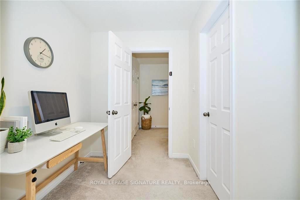 Photo 14 of 7830 Buckeye Crescent, Niagara Falls, Brown — HOMEH