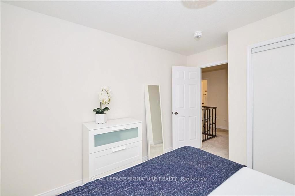 Photo 26 of 7830 Buckeye Crescent, Niagara Falls, Brown — HOMEH