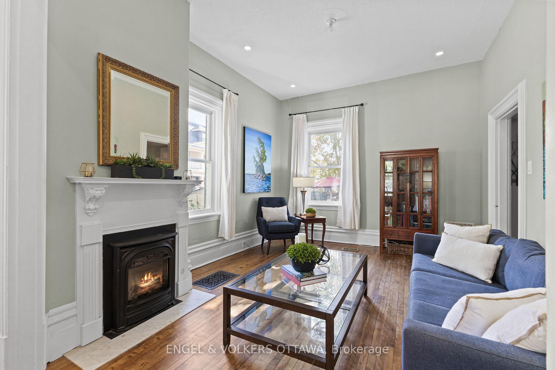 Photo 5 of 193 Mackay Street, Ottawa, New Edinburgh — HOMEH