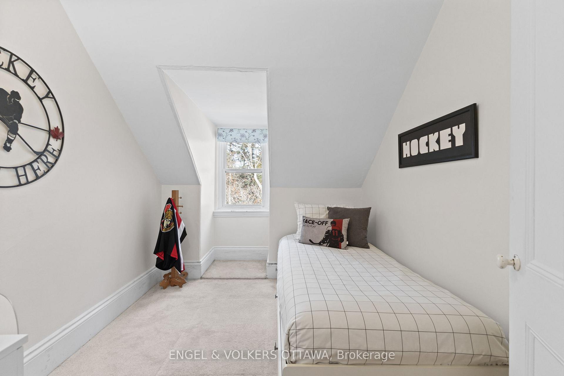 Photo 17 of 193 Mackay Street, Ottawa, New Edinburgh — HOMEH