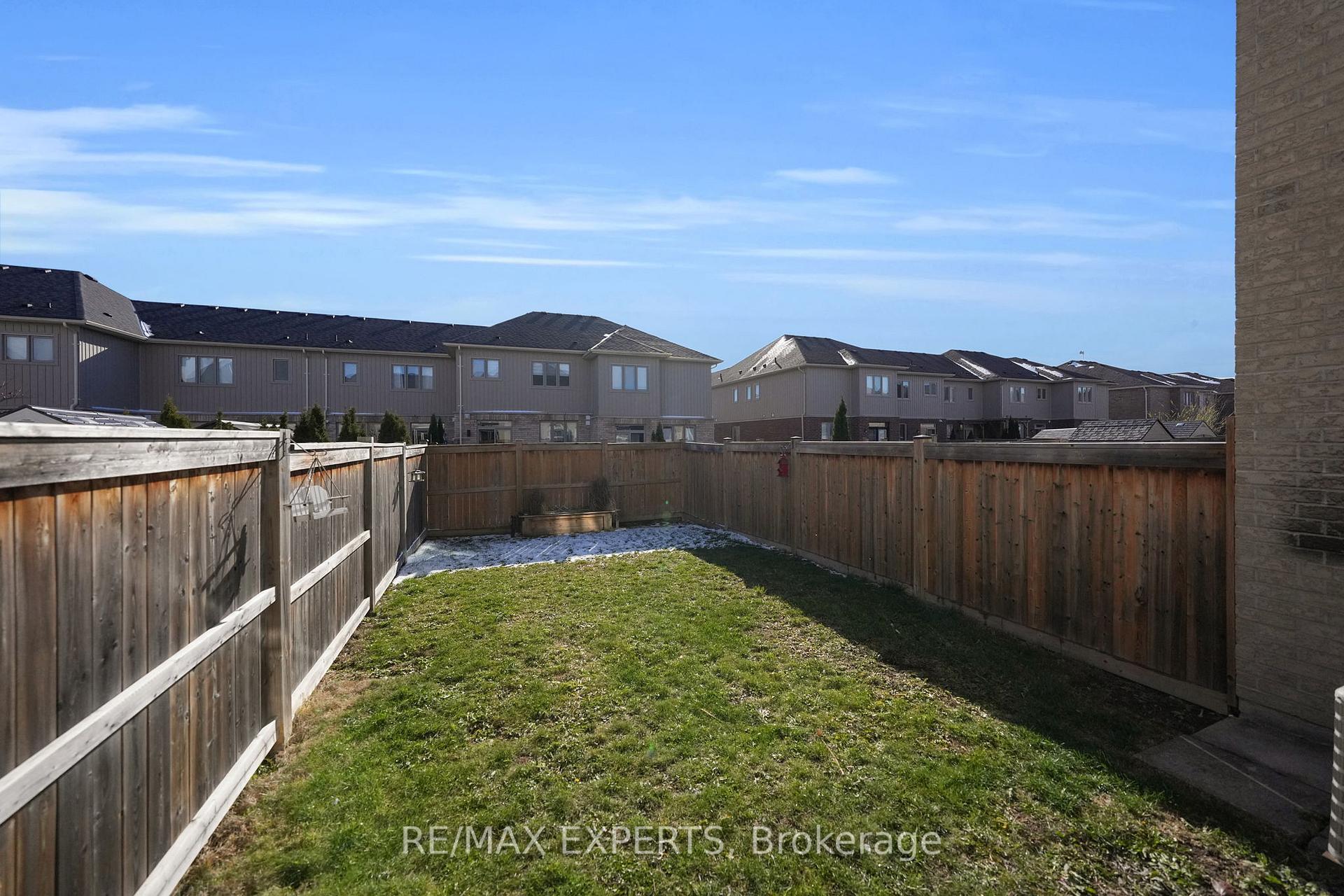 Photo 37 of 27 Sharpe Crescent, New Tecumseth, Tottenham — HOMEH