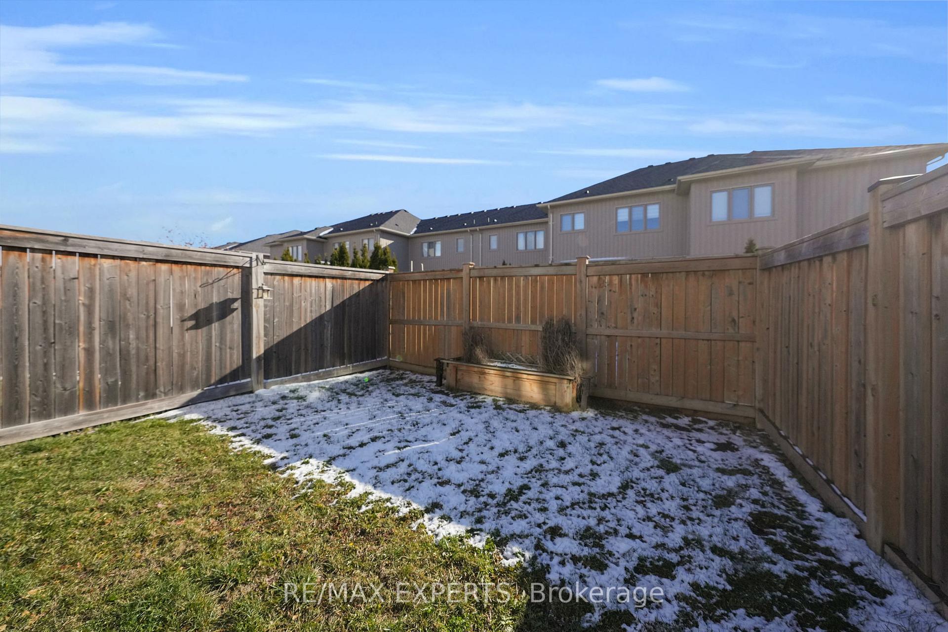 Photo 41 of 27 Sharpe Crescent, New Tecumseth, Tottenham — HOMEH