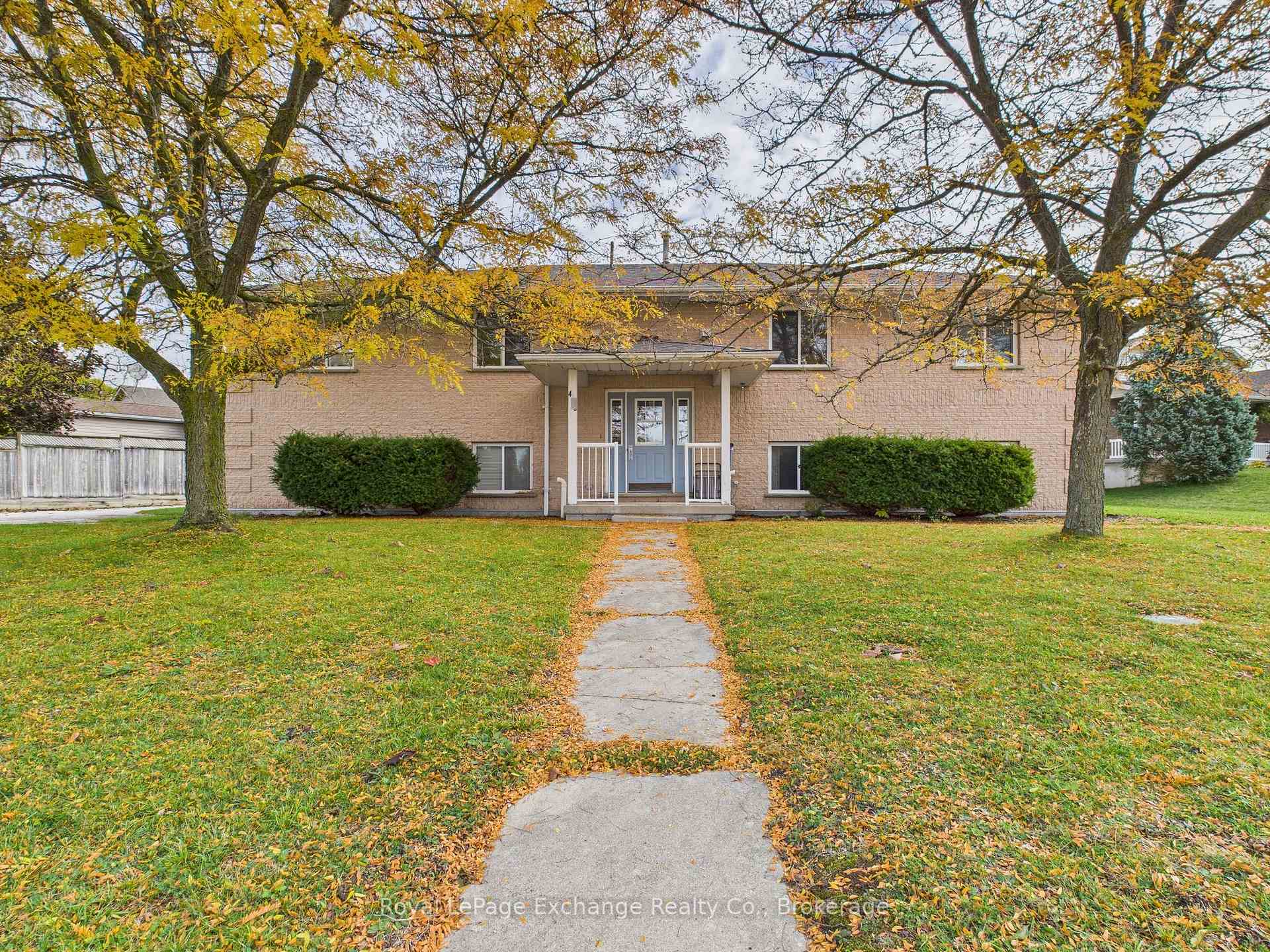 Photo 1 of 403 Highland Drive, North Huron, Wingham — HOMEH