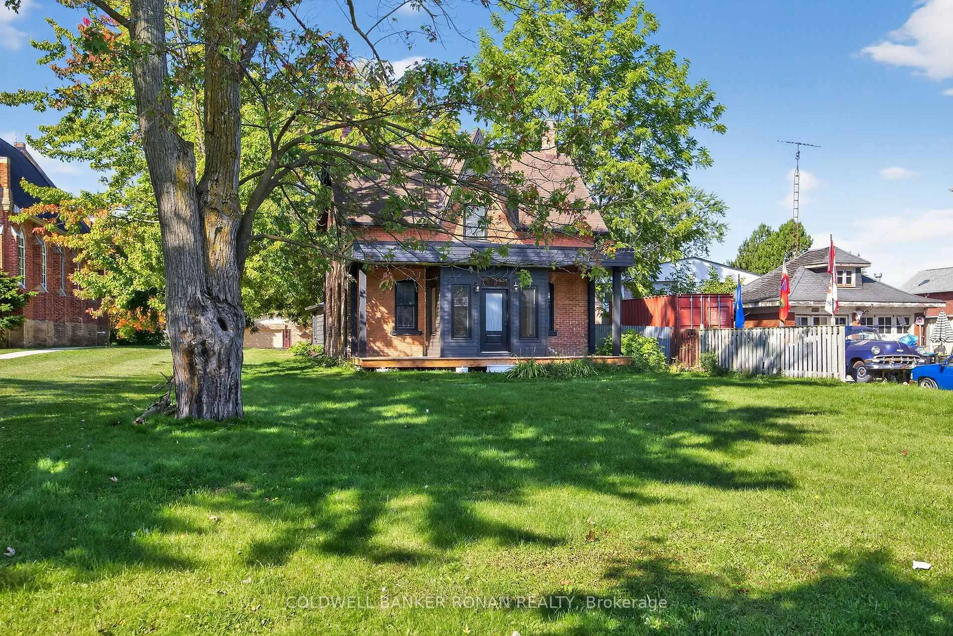 Photo 1 of 76 Queen Street N, New Tecumseth, Tottenham — HOMEH