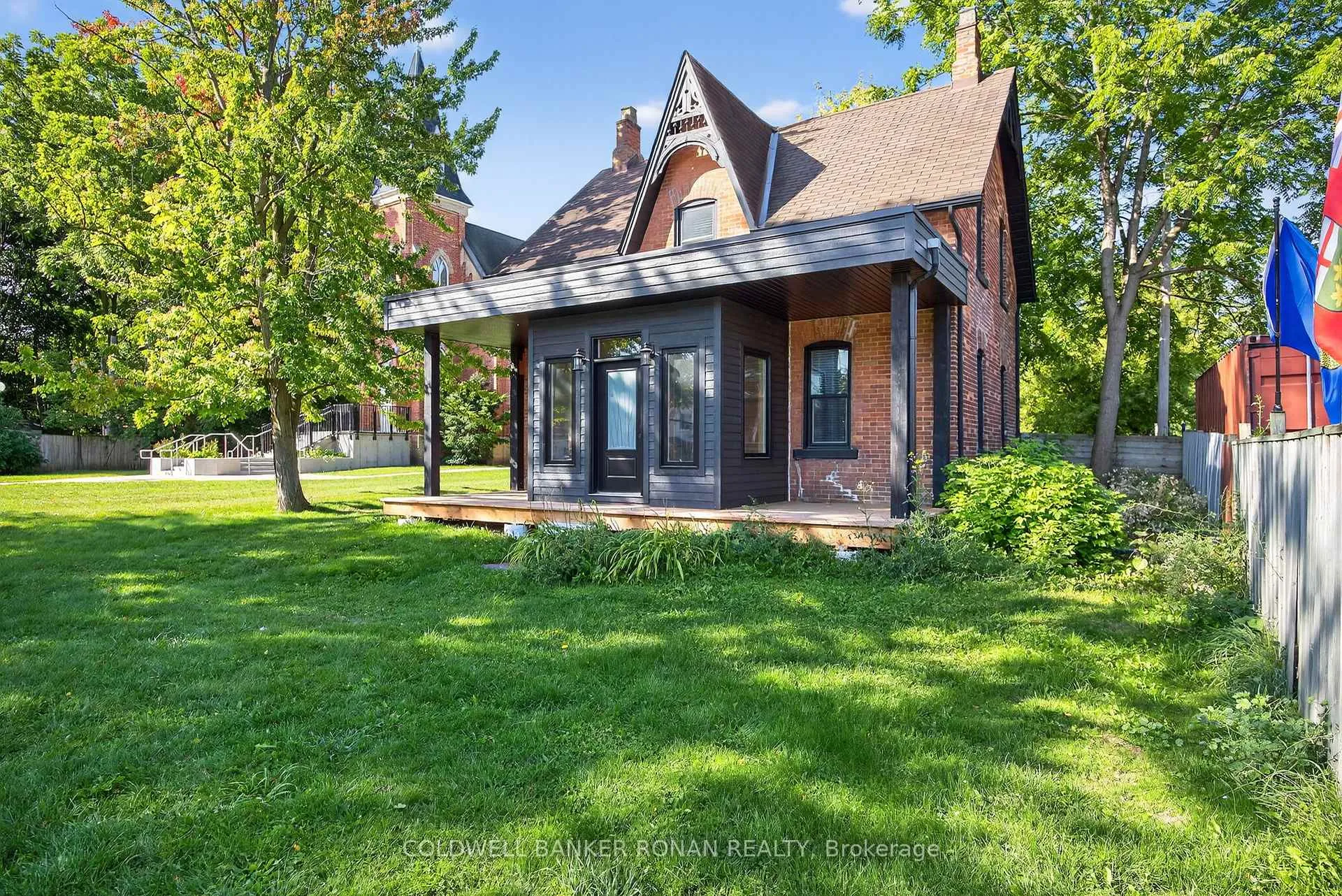 Photo 5 of 76 Queen Street N, New Tecumseth, Tottenham — HOMEH
