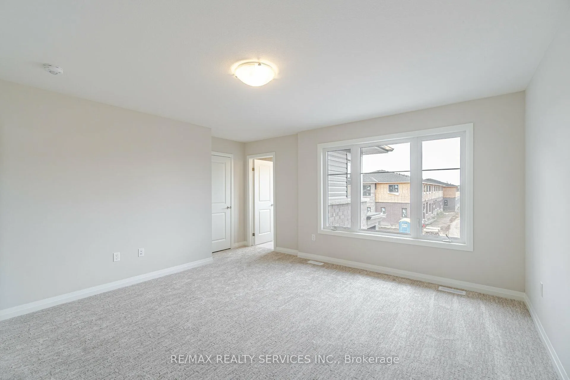 Photo 20 of 7310 Marvel Drive, Niagara Falls, Brown — HOMEH