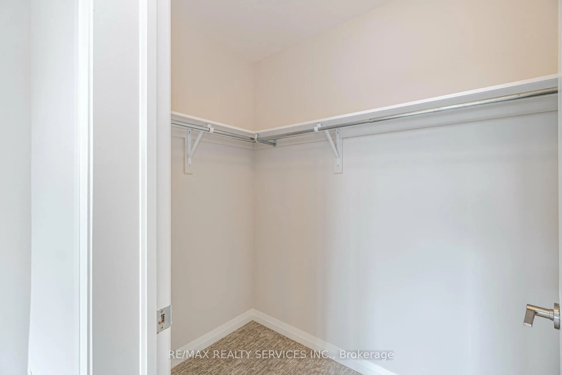 Photo 23 of 7310 Marvel Drive, Niagara Falls, Brown — HOMEH
