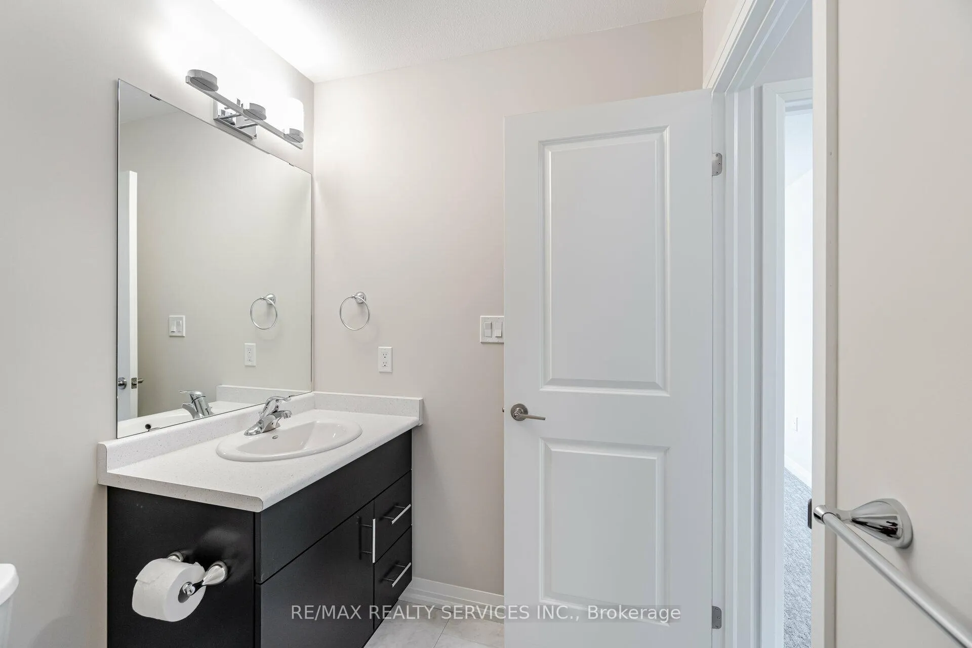 Photo 28 of 7310 Marvel Drive, Niagara Falls, Brown — HOMEH
