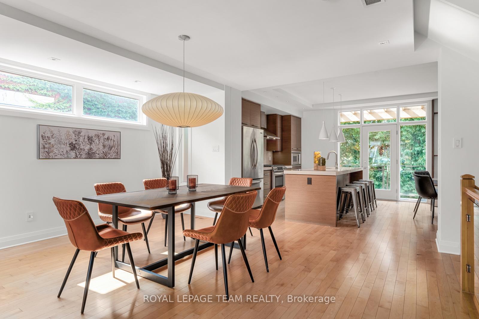 Photo 2 of 50 Bertrand Street, Ottawa, Lindenlea — HOMEH