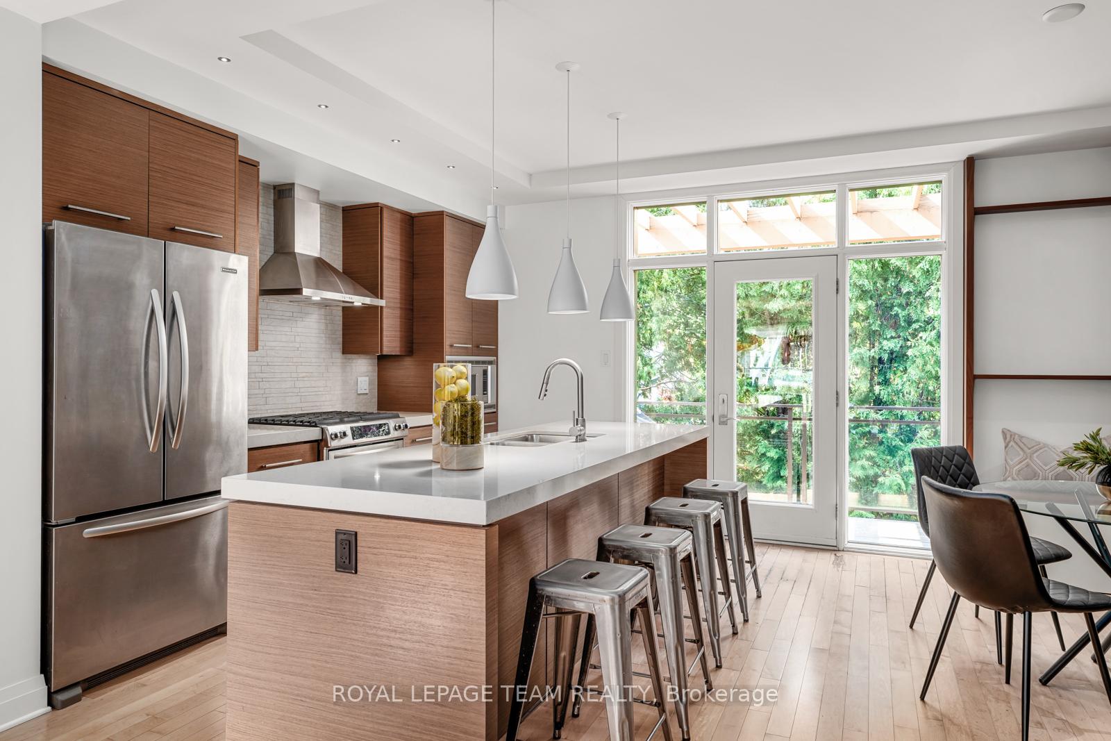 Photo 9 of 50 Bertrand Street, Ottawa, Lindenlea — HOMEH