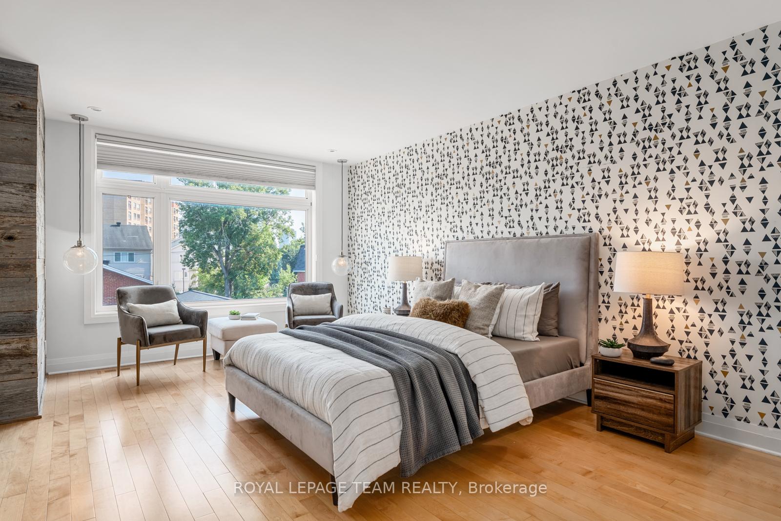Photo 13 of 50 Bertrand Street, Ottawa, Lindenlea — HOMEH