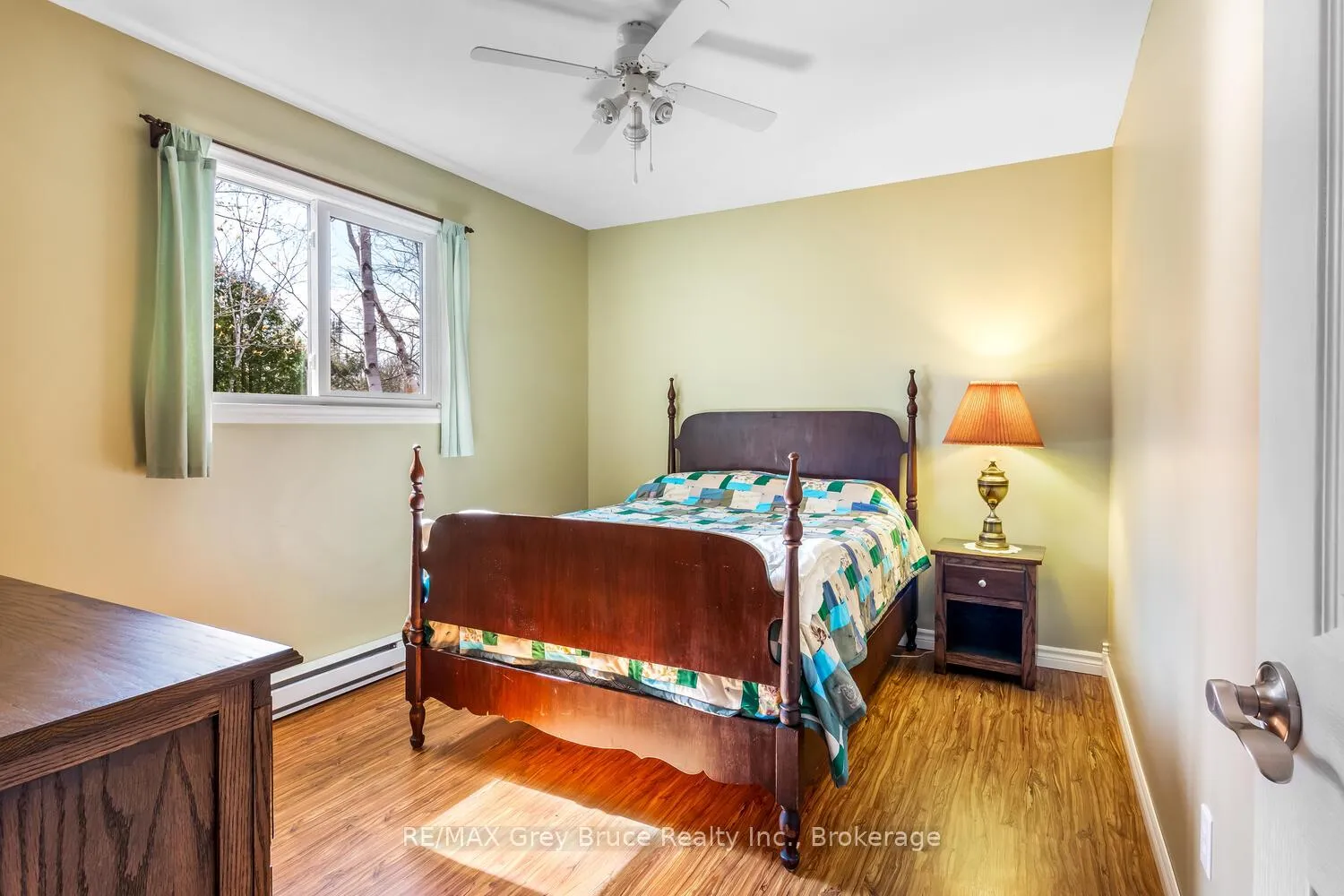 Photo 8 of 136 Maple Drive, Northern Bruce Peninsula — HOMEH