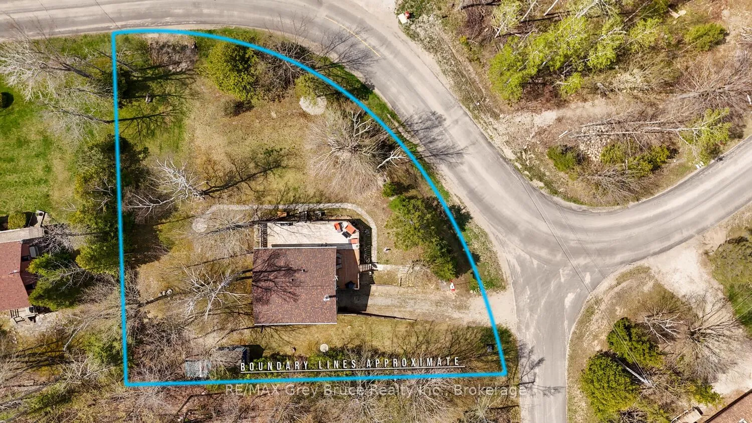 Photo 29 of 136 Maple Drive, Northern Bruce Peninsula — HOMEH