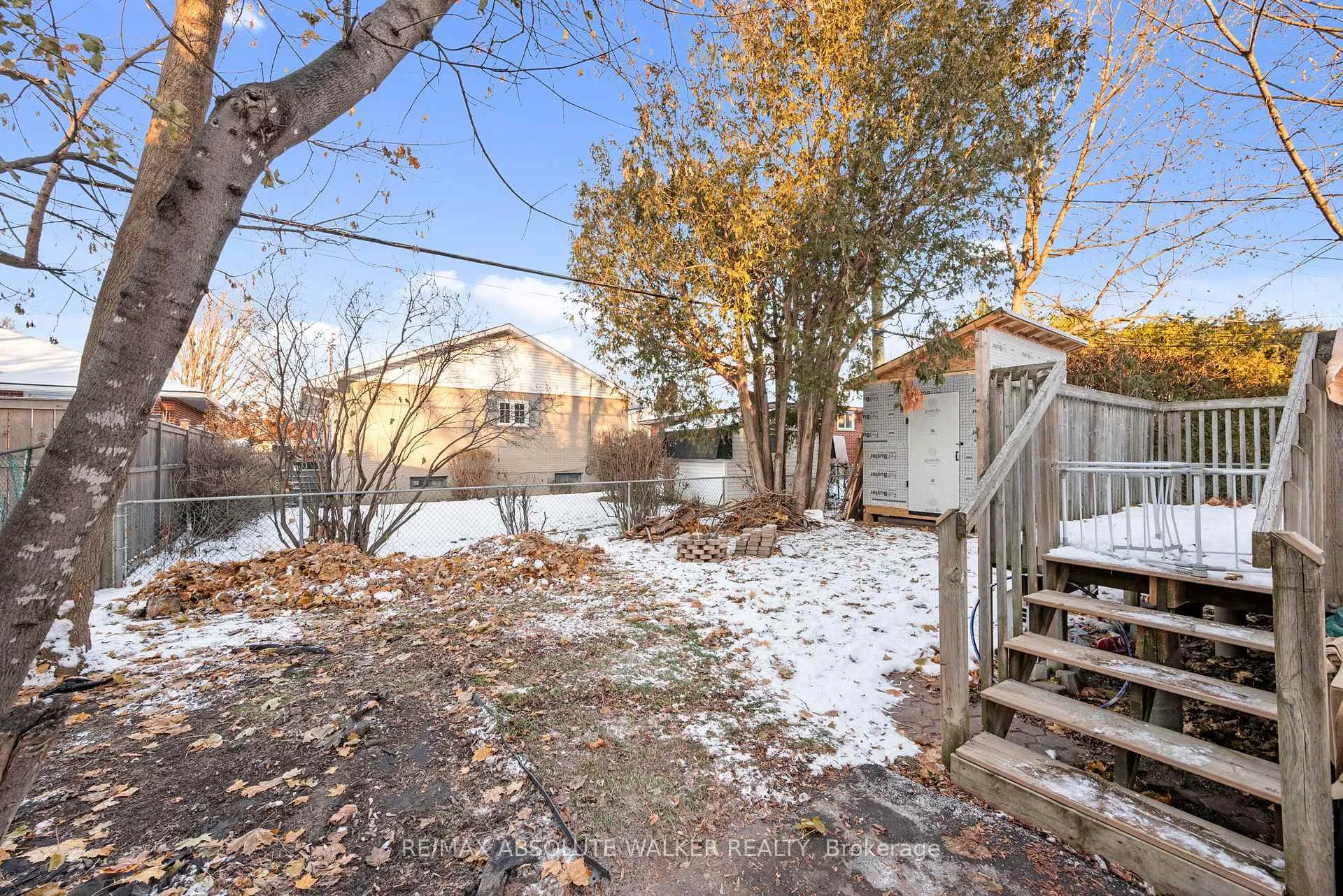 Photo 19 of 1343 Highgate Road, Ottawa, Parkway Park — HOMEH