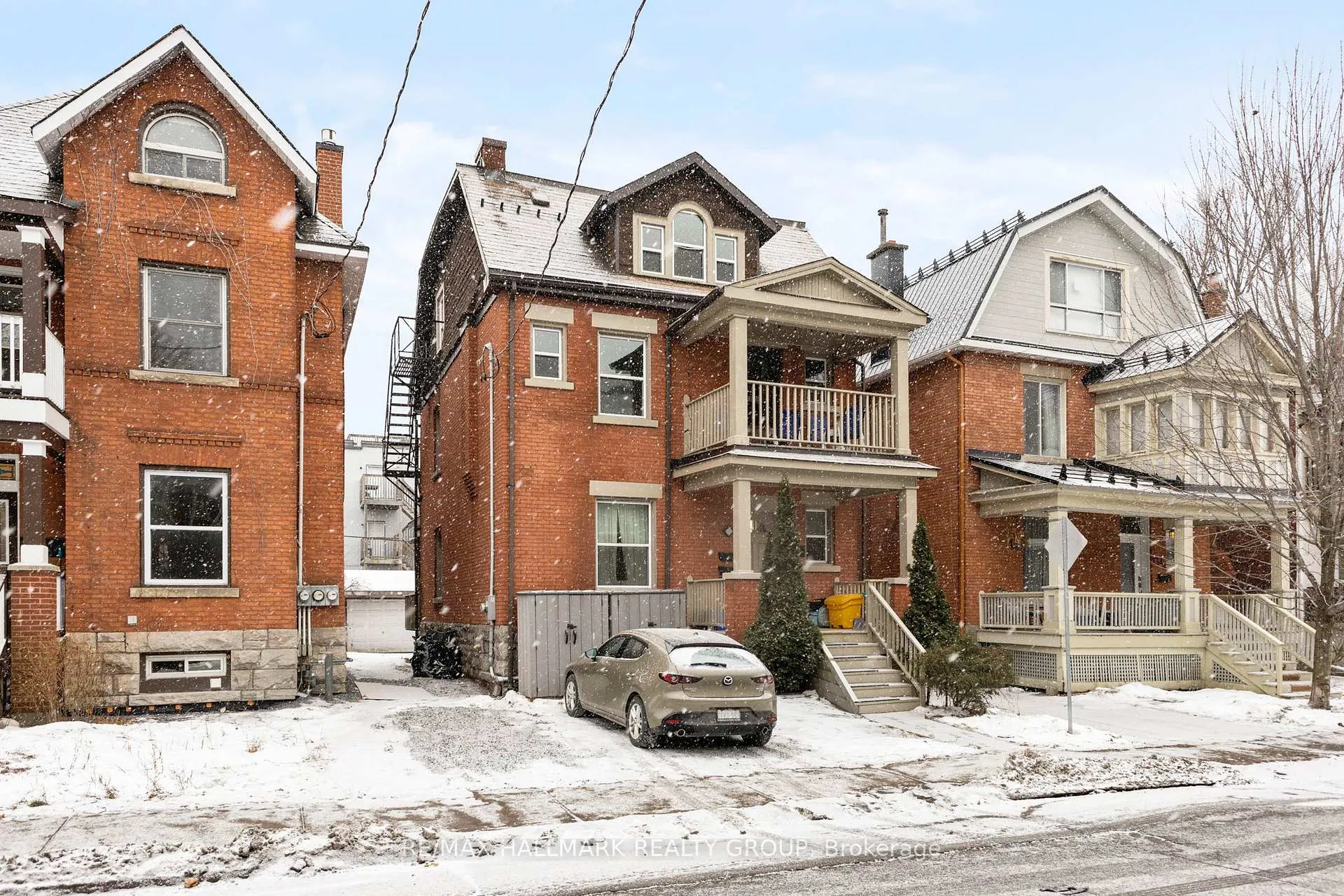 Photo 3 of Unit Unit 3, 132 Flora Street, Ottawa, Ottawa Centre — HOMEH