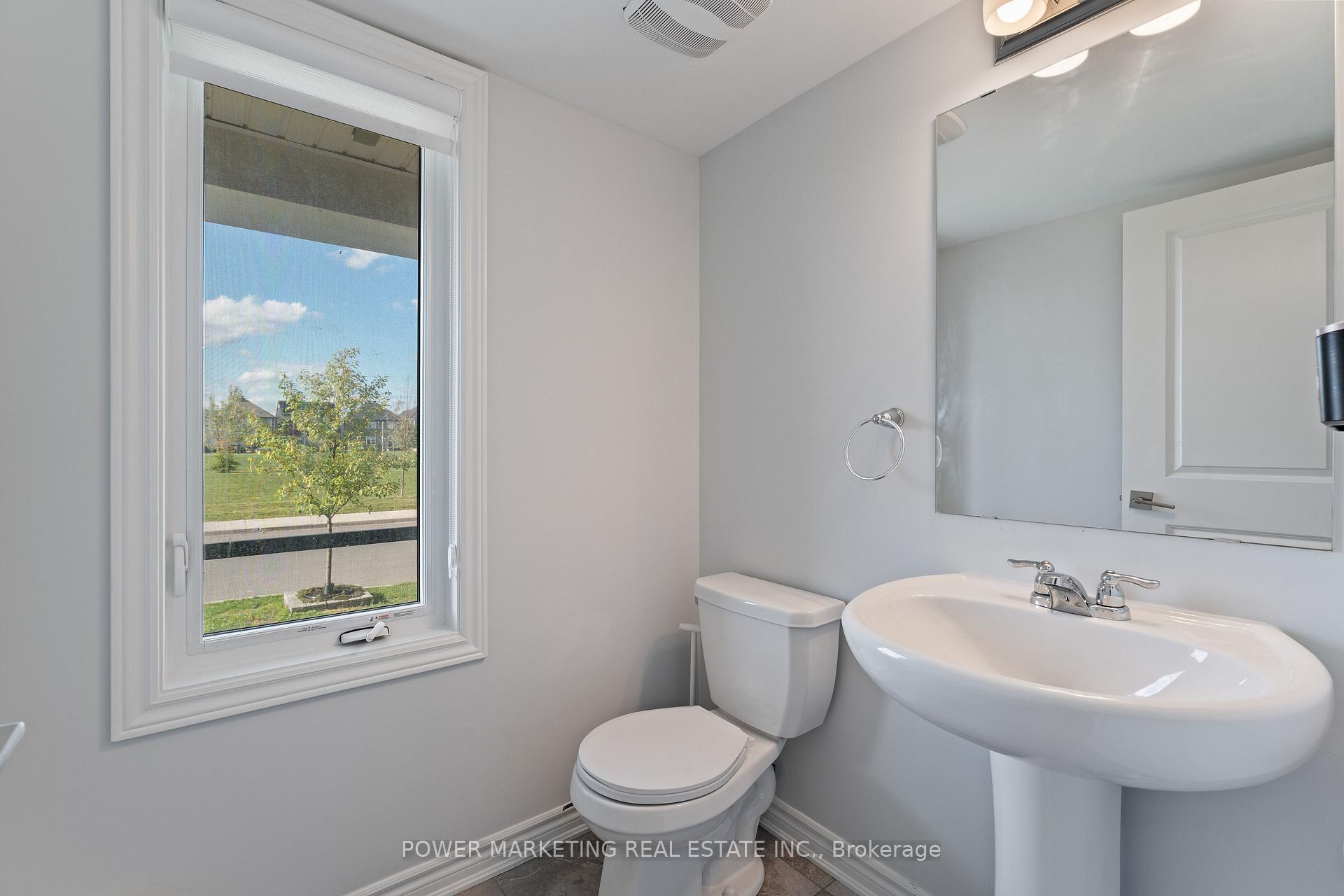 Photo 6 of 815 Henslows Circle, Ottawa, Avalon West — HOMEH