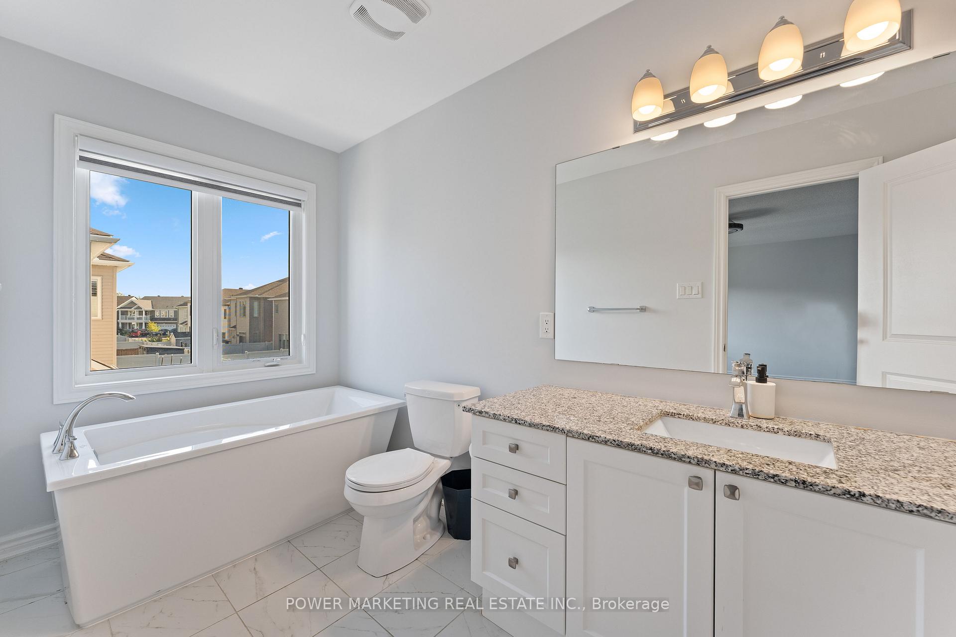 Photo 18 of 815 Henslows Circle, Ottawa, Avalon West — HOMEH