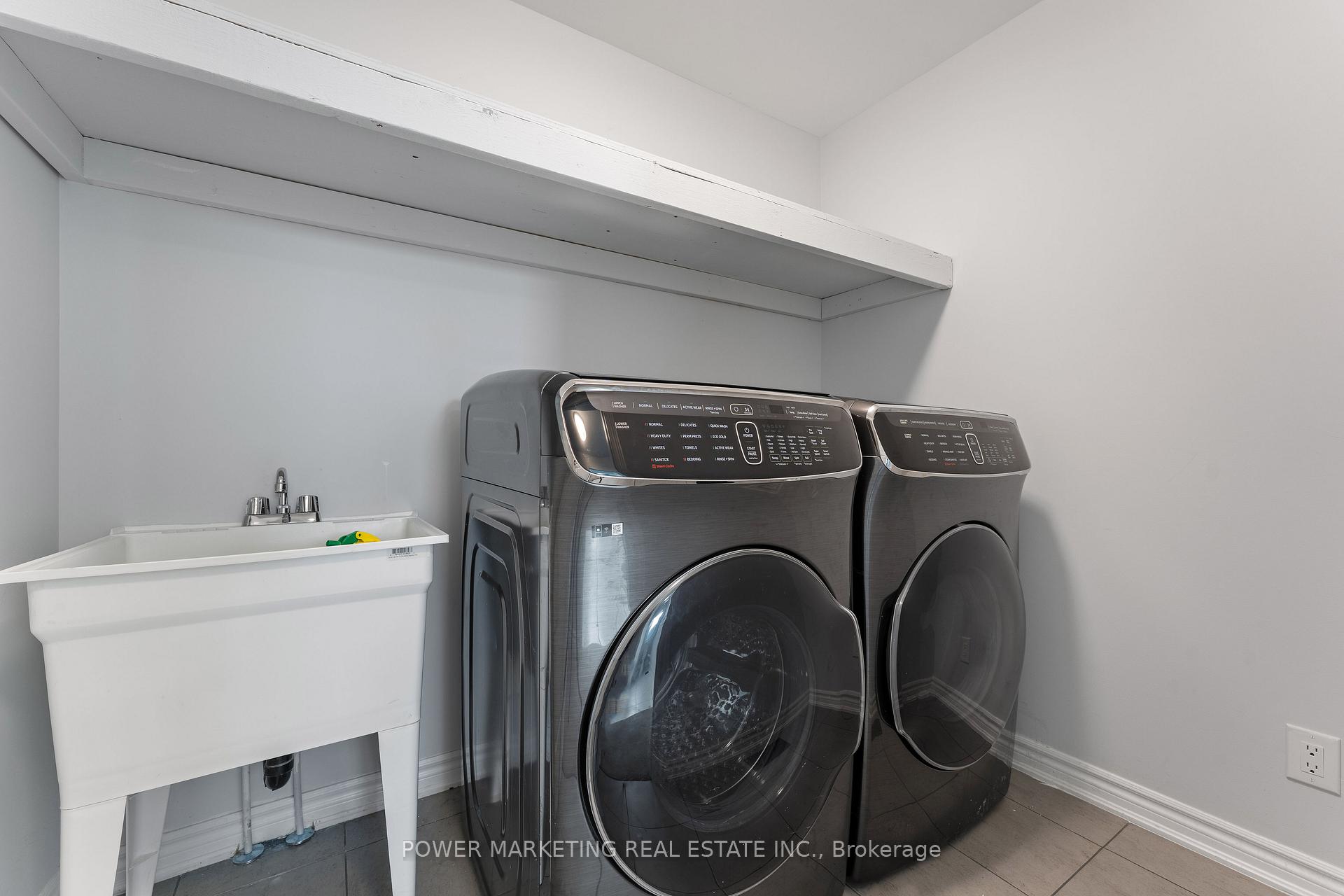Photo 25 of 815 Henslows Circle, Ottawa, Avalon West — HOMEH