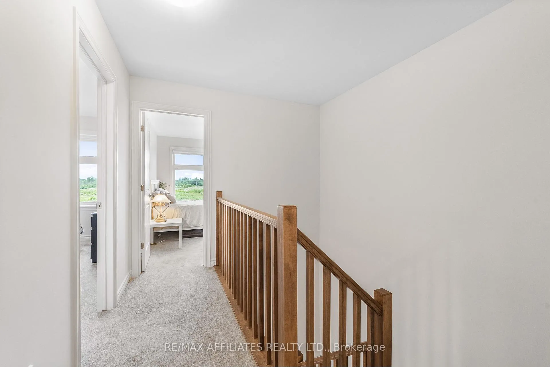 Photo 19 of 28 Verglas Lane, Ottawa, Mer Bleue/Bradley Estates/Anderson Park — HOMEH