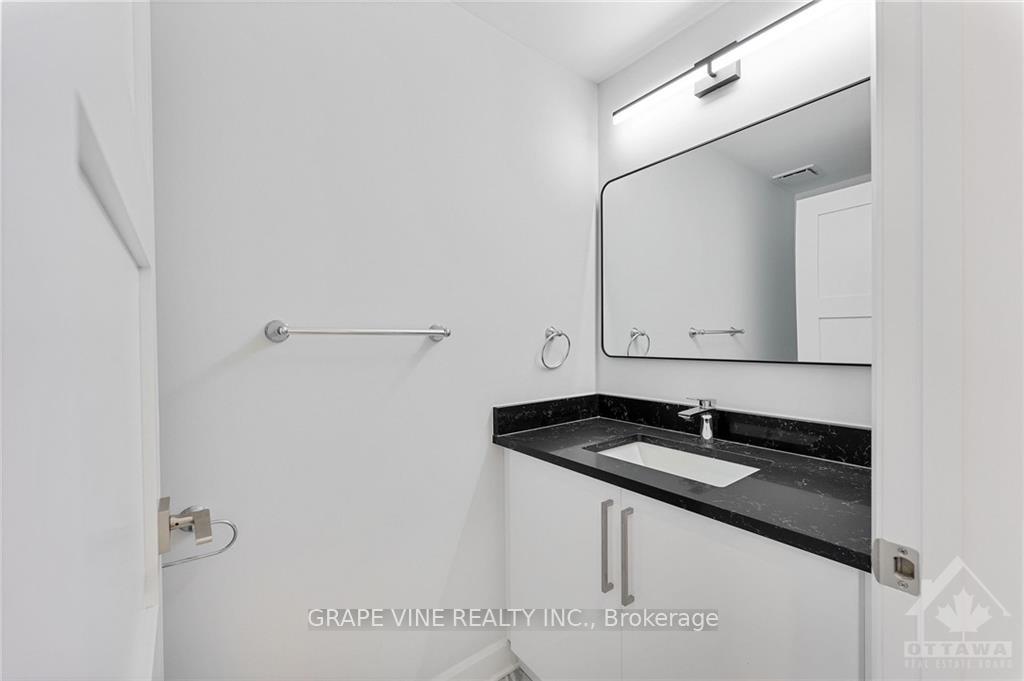 Photo 7 of 460 North Street, North Dundas, Winchester — HOMEH