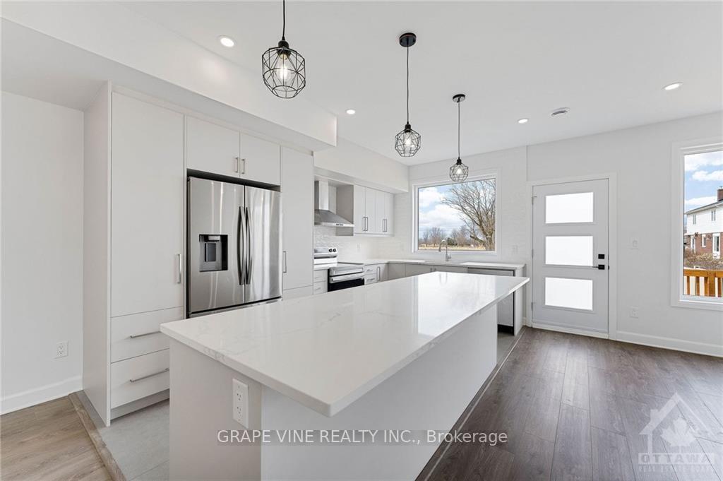 Photo 12 of 460 North Street, North Dundas, Winchester — HOMEH
