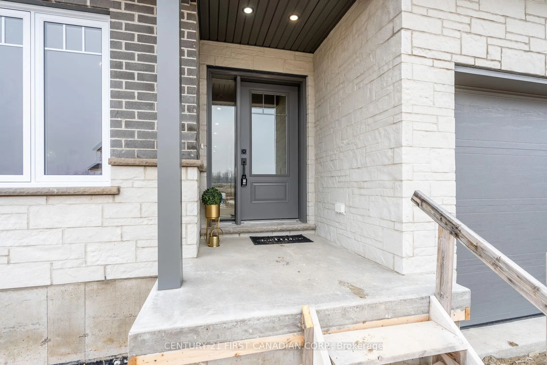 Photo 3 of 27 Sheldabren Street, North Middlesex, Ailsa Craig — HOMEH