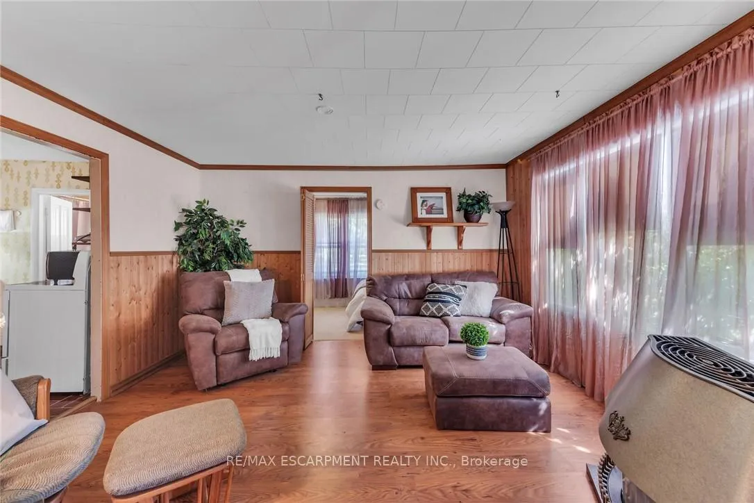 Photo 12 of 16 Broad Street, Norfolk, Port Dover — HOMEH