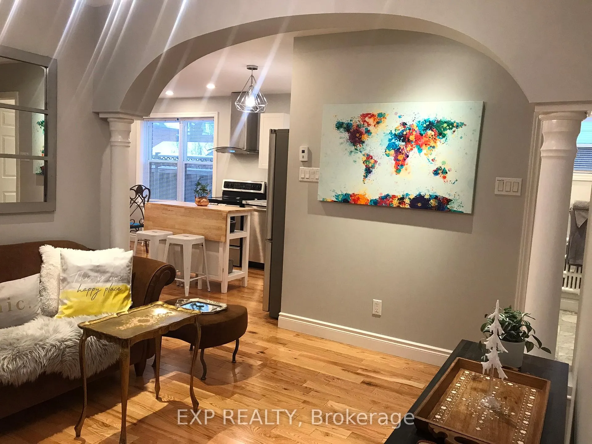 Photo 1 of Unit 4, 442 Mcleod Street, Ottawa, Ottawa Centre — HOMEH