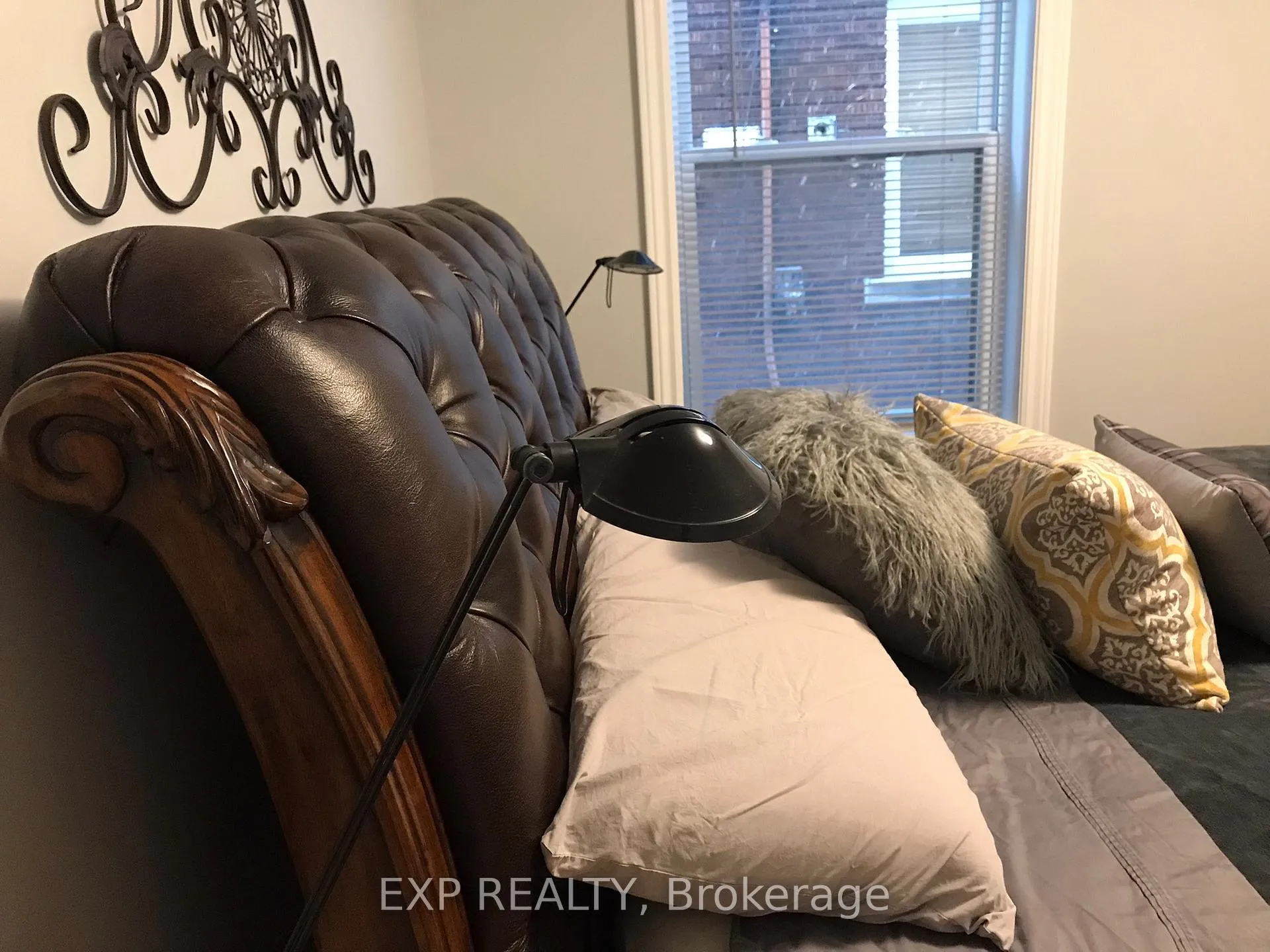 Photo 6 of Unit 4, 442 Mcleod Street, Ottawa, Ottawa Centre — HOMEH
