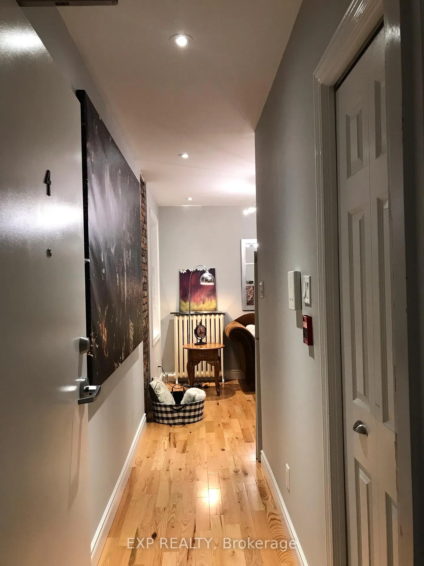 Photo 7 of Unit 4, 442 Mcleod Street, Ottawa, Ottawa Centre — HOMEH