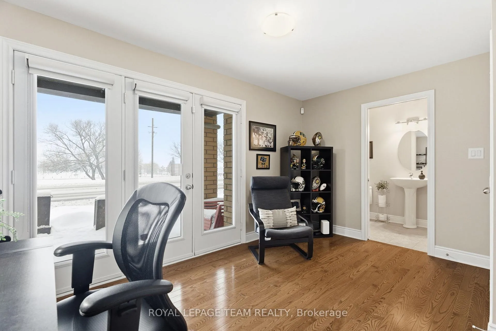 Photo 7 of 3362 Carling Avenue, Ottawa, Crystal Beach — HOMEH