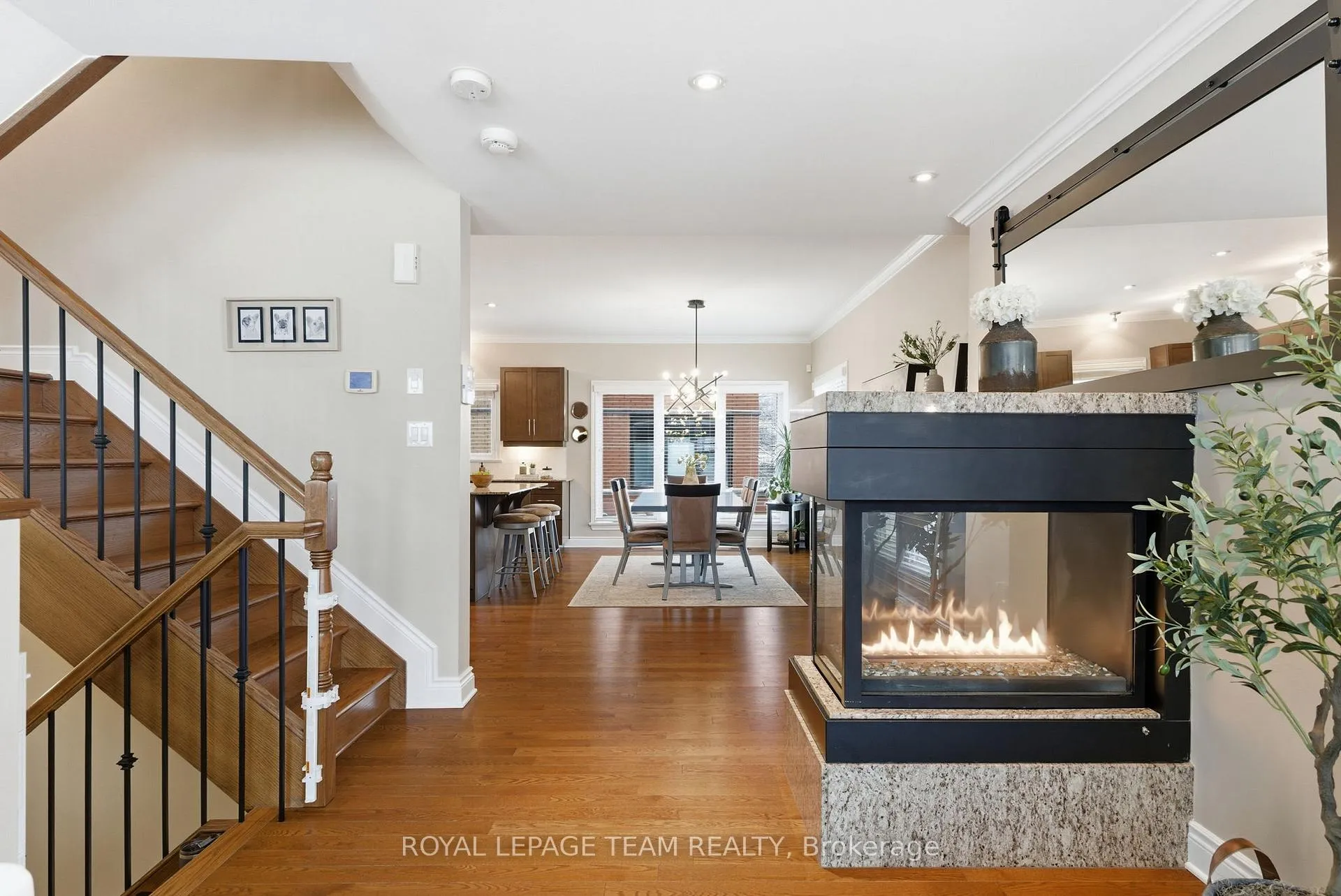 Photo 11 of 3362 Carling Avenue, Ottawa, Crystal Beach — HOMEH