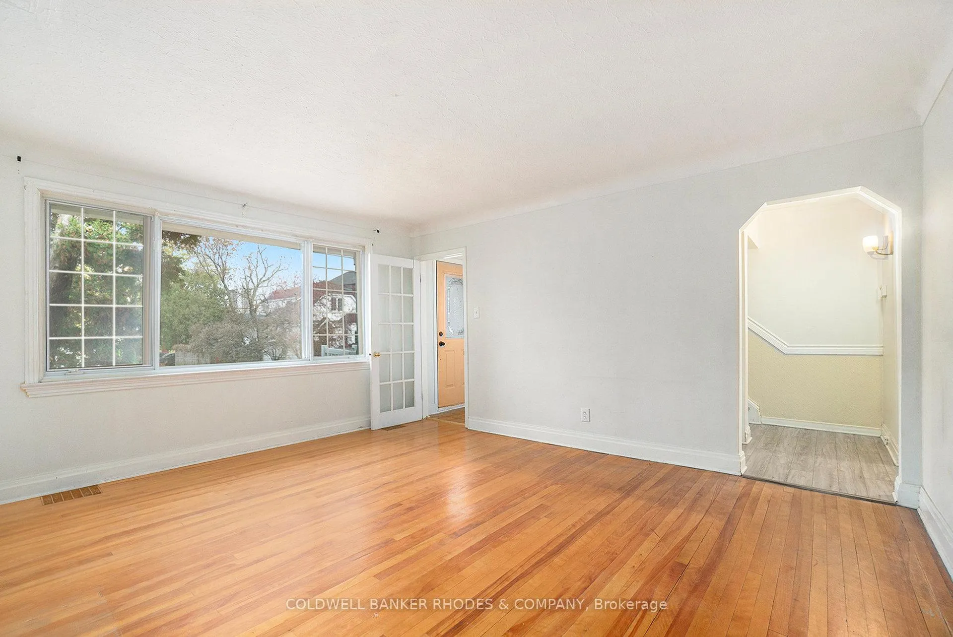 Photo 4 of 100 Prince Albert Street, Ottawa, Overbrook/Castle Heights — HOMEH