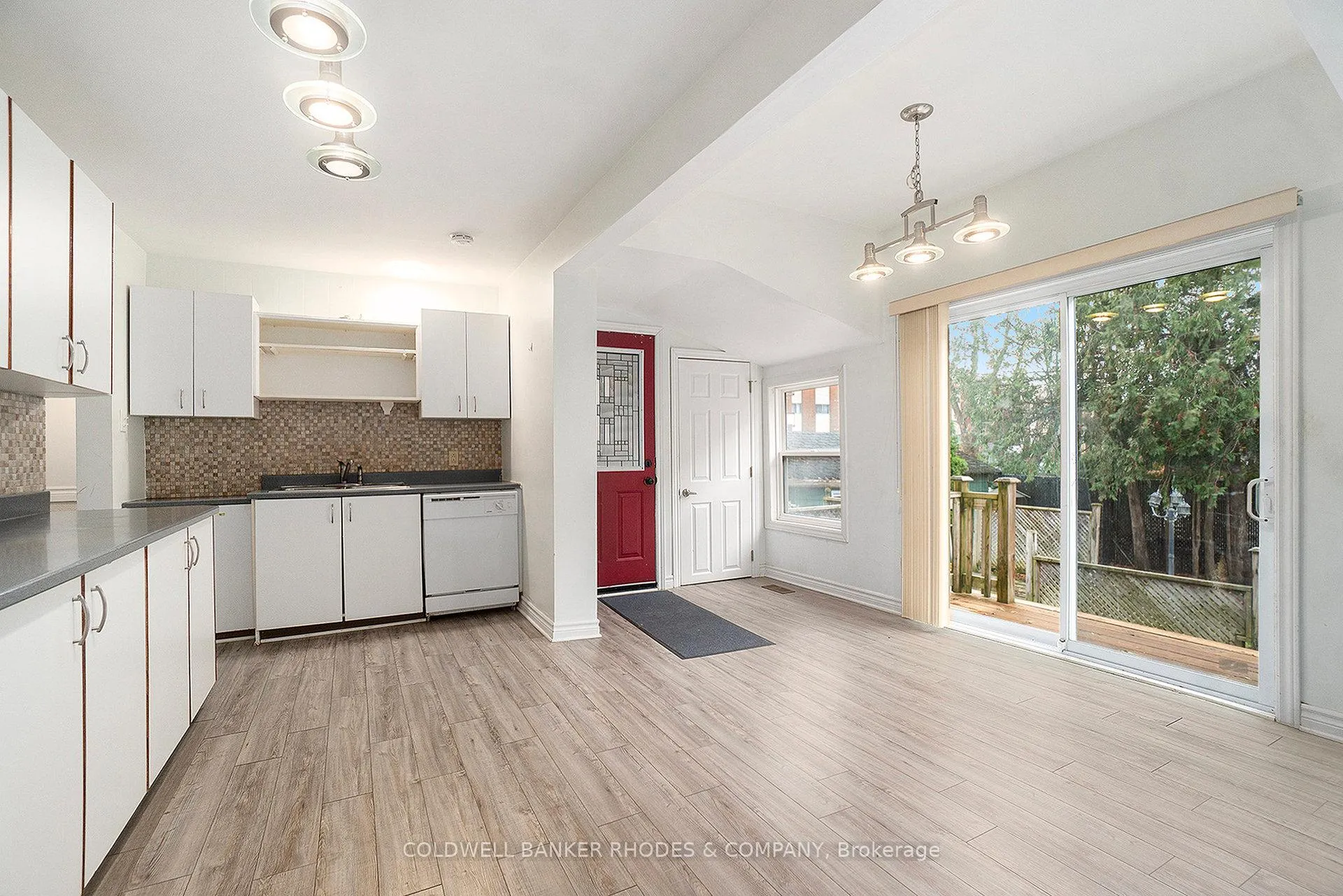 Photo 6 of 100 Prince Albert Street, Ottawa, Overbrook/Castle Heights — HOMEH